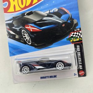 Hot Wheels Bugatti Bolide 4/10 HW Starting Grid - imagen 2