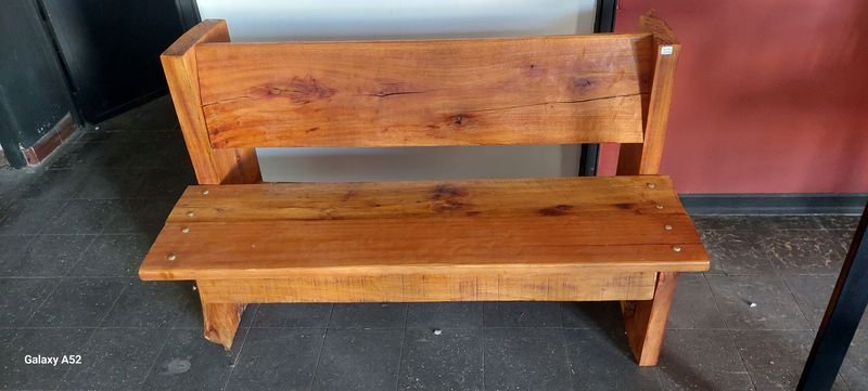 Lote anterior: Banco rustico en madera para decoración