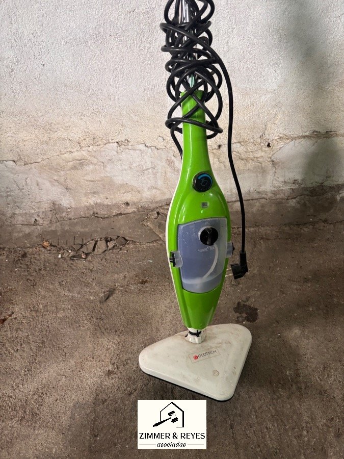 Mopa a Vapor Solutech Verde y Blanca