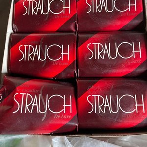 Jabones Strauch De Luxe y Talco Astral Vencidos - imagen 3
