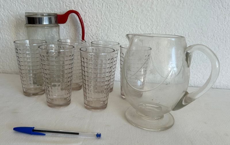 Jarras y juego de vasos de vidrio claro - imagen 3