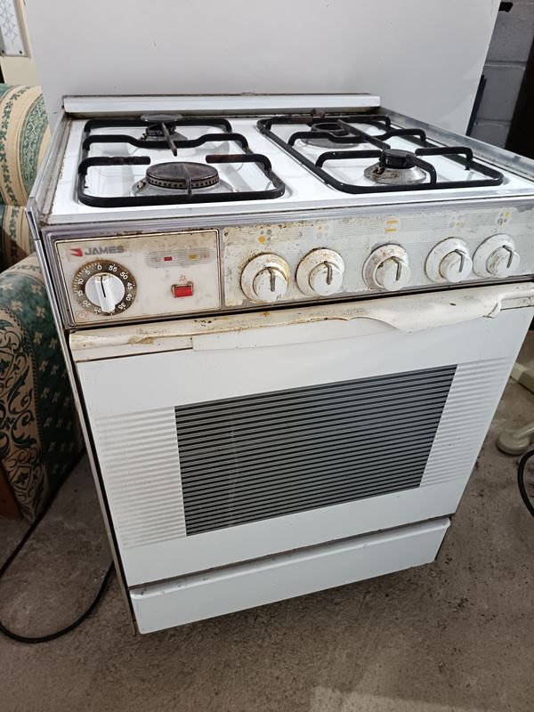 Cocina a Gas James Blanca con Horno
