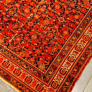 Alfombra Oriental de Lana Roja con Dibujos y Guarda - 189 x 127 cm - imagen 2