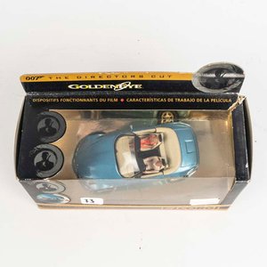 Auto BMW Z3 de la película de James Bond Goldeneye escala 1/36 colección Corgi en su caja original. - imagen 2