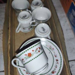 Juego de Café de Porcelana con Flores - 12 Piezas - imagen 2