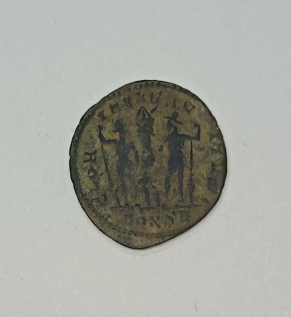 Moneda Romana Antigua: Gloria Exercitus, Constancio II