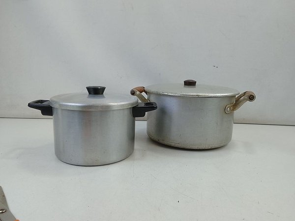 Par de Ollas de Aluminio Rochedo Mayfair con Tapas