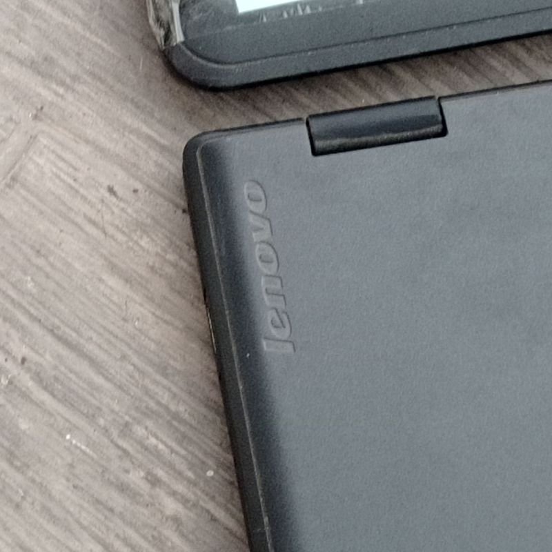 Dos portátiles Lenovo ThinkPad de 14 pulgadas - imagen 5