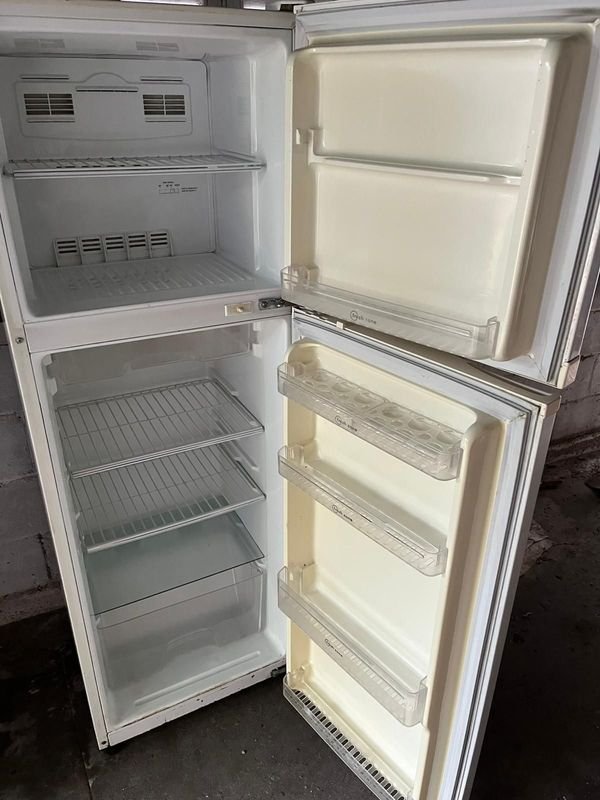 Refrigeradores Whirlpool y Panavox en venta - imagen 4