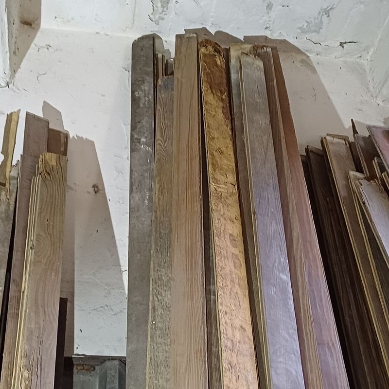 Tablas de piso en pinotea, excelente condición - imagen 5