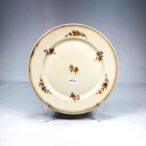 Plato de Porcelana Alemana Rosenthal Beige Floral con Guarda Dorada - imagen 2