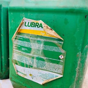 Dos Bidones de Lubricante Lubrax para Camión - imagen 3