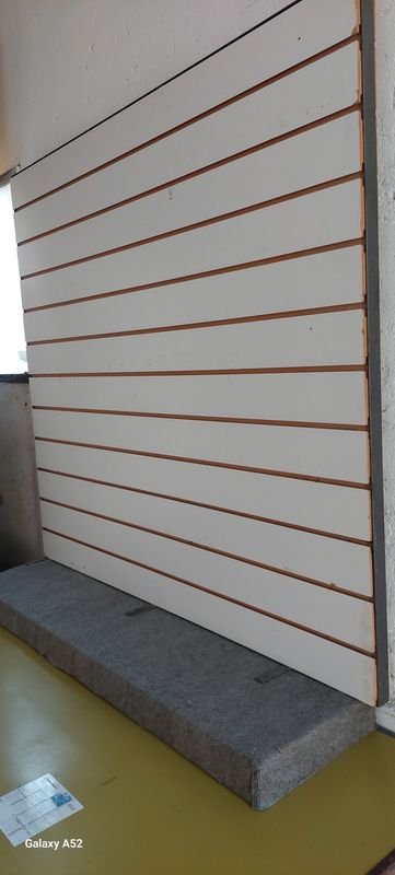 Escibidor con panel ranurado de alta calidad - imagen 3