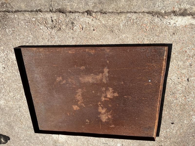 Item 884038 - Image 1