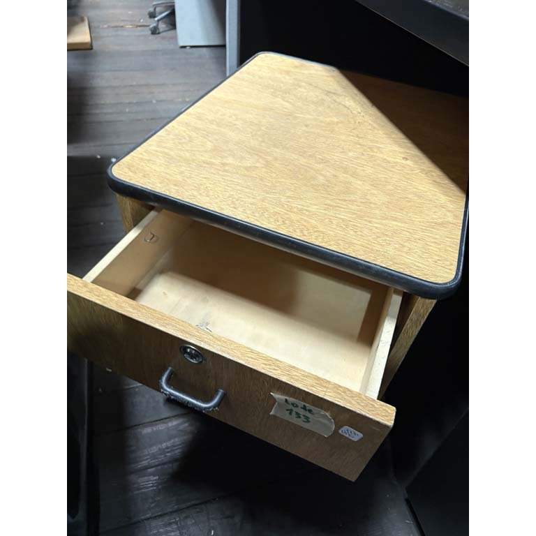 Item 2104639 - Image 1