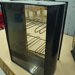 Vitrina Exhibidora Negra Pequeña con Soportes Interiores - imagen 2