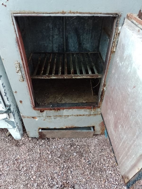 Heladeras antiguas de latón y madera para venta - imagen 7