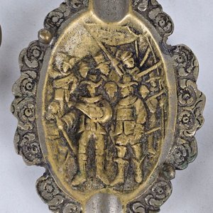 Lote de Antiguos Ceniceros de Bronce y Metal - imagen 3