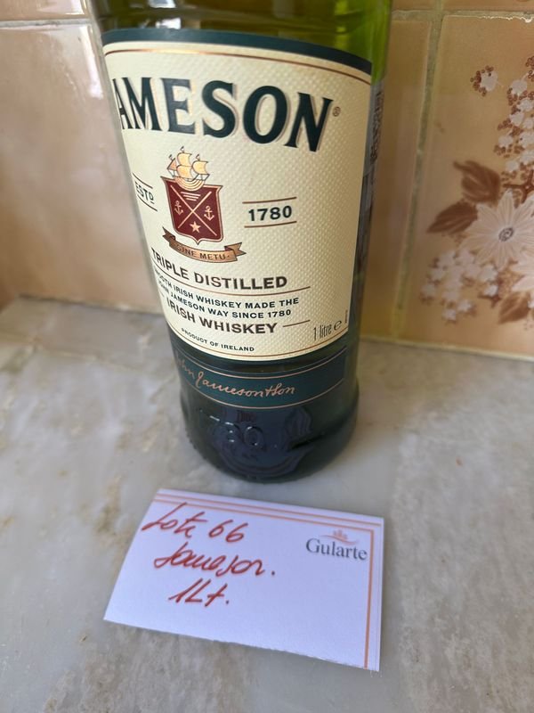 Lote anterior: Whisky Jameson 1L - Botella de Whisky Irlandés