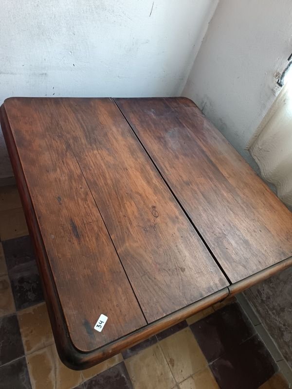 Mesa de comedor antigua de madera maciza - imagen 4