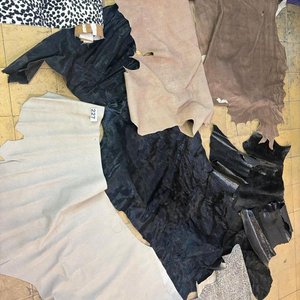 Lote de Pieles Variadas para Artesanías o Diseño - imagen 4