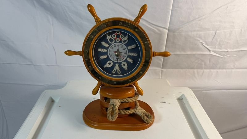 Item 880948 - Image 1