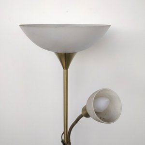 Lámpara de Pie Moderna Dorada con Doble Luz - imagen 3
