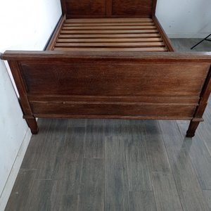 Cama de Roble Estilo Clásico Plaza y Media - imagen 4
