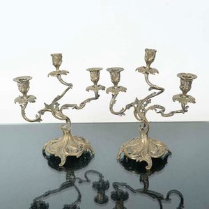 Lote siguiente: Par de Candelabros de Bronce con 3 Luces Cada Uno