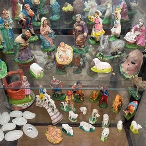 Pesebre aprox 35 piezas - imagen 7
