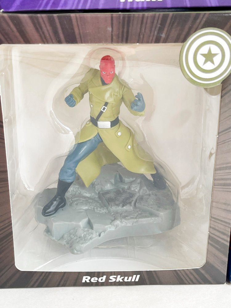 Seis Muñecos MARVEL en caja - Accesorios para Vehículos - imagen 3