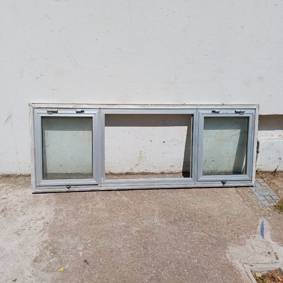 Item 16709 - Image 1