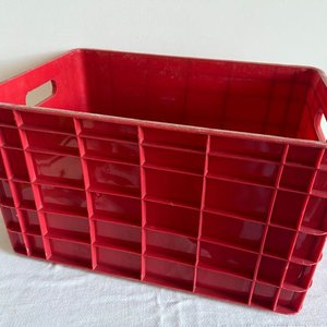 Cajón Plástico Rojo Lechero Industrial 48x33cm - imagen 2
