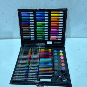 Lote anterior: Set Artístico de 150 Piezas para Niños