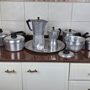 Lote anterior: Selección de Cafeteras Italianas y Cacerolas de Aluminio