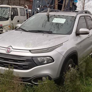 Camioneta Fiat Toro Plata - imagen 2