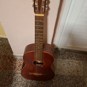 Guitarra Clásica Pierini Modelo LP 250 - imagen 4
