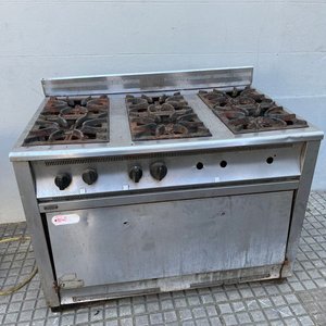 Lote siguiente: Cocina Industrial Acero Inoxidable 6 Hornallas con Horno
