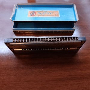 Armónica Vintage Doerfel's Nero Doble Tono Alemana con Estuche - imagen 4