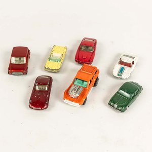 Lote siguiente: 7 autitos Matchbox made in England sin caja.