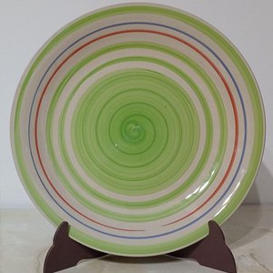 Lote siguiente: Plato de Cerámica Everyday Colorful Swirl Diseño Espiral Verde