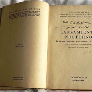 Libro "Lanzamiento Nocturno" sobre la invasión de Normandía, por S. L. A. Marshall - imagen 2