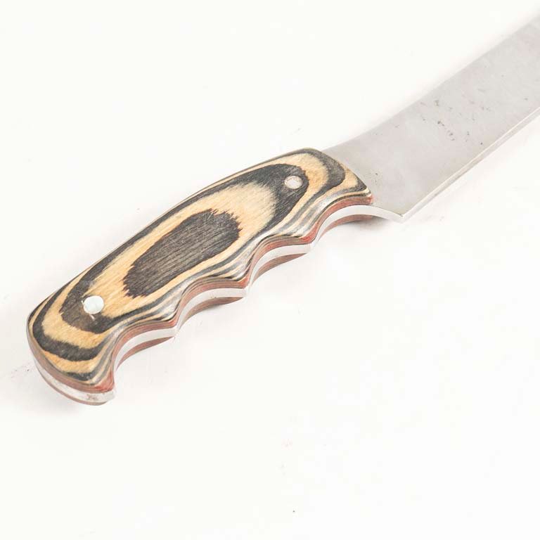 Cuchillo de metal con mango de madera - imagen 2