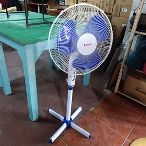 Lote anterior: Ventilador de Pie Cuori Blanco y Azul con Base Cruz