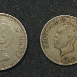 Lote de 2 Monedas de Haití: 10 Centésimos 1906 y 20 Centésimos 1907 - imagen 2
