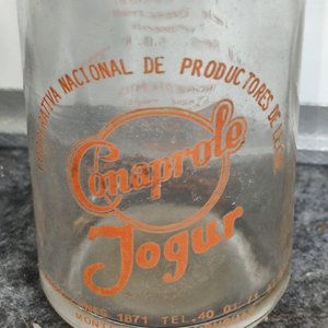 Botella Antigua de Yogur Conaprole - Coleccionismo - imagen 3