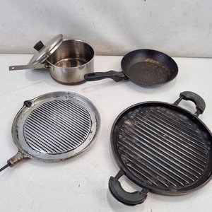 Lote de Utensilios de Cocina: Cacerola, Sartén y Dos Parrillas - imagen 3