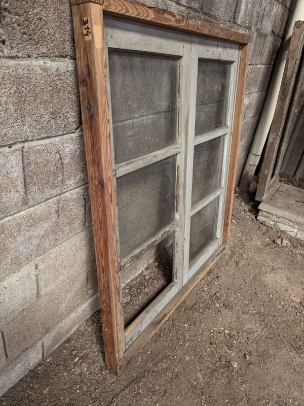 Item 899962 - Image 1