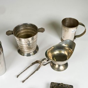 Lote de 8 piezas de metal: salsera, coctelera, hielera y más - imagen 5