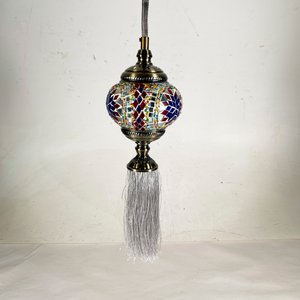 Lote siguiente: Colgante Turco Multicolor con Borla Plateada
